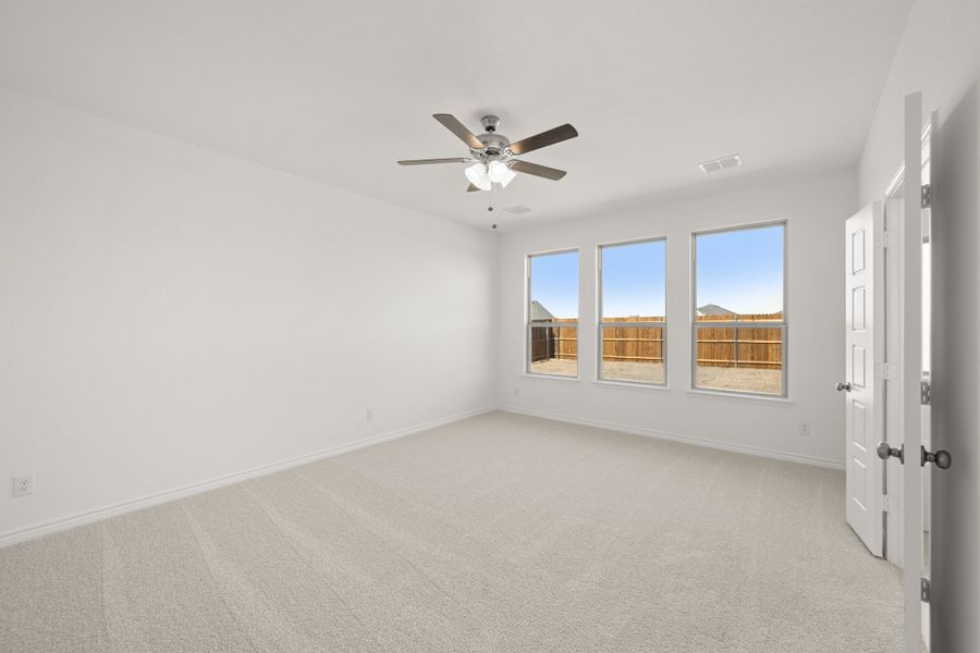 Spacious, unfurnished interior of a new home in Baker Farms, Cleburne (Image 23). Spacious, unfurnished interior of a new home in Baker Farms, Cleburne (Image 23).