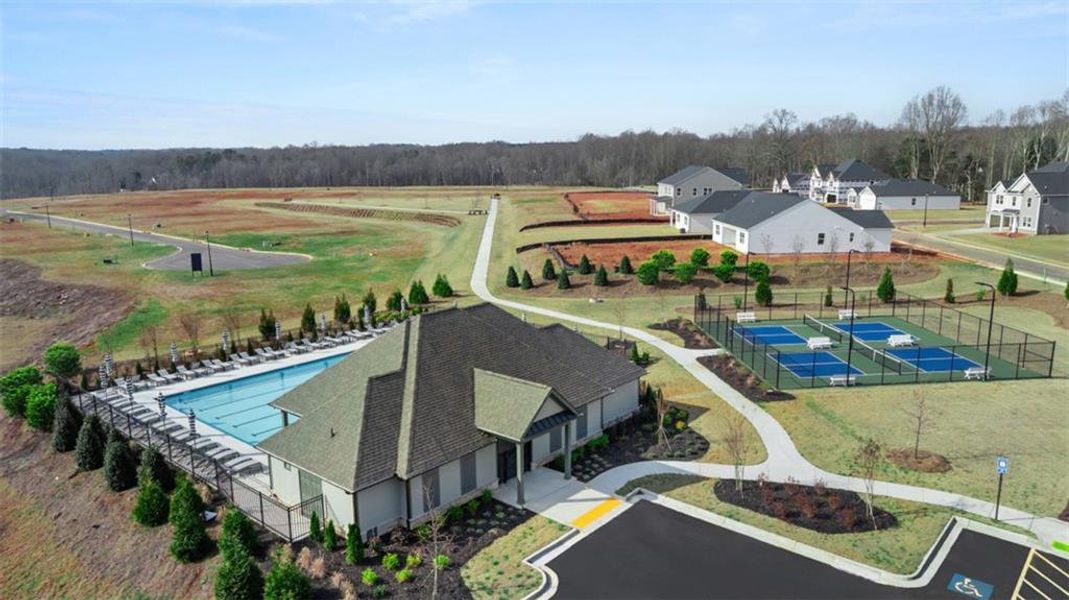 Community amenities in Jackson Landing, Jefferson (Image 14).