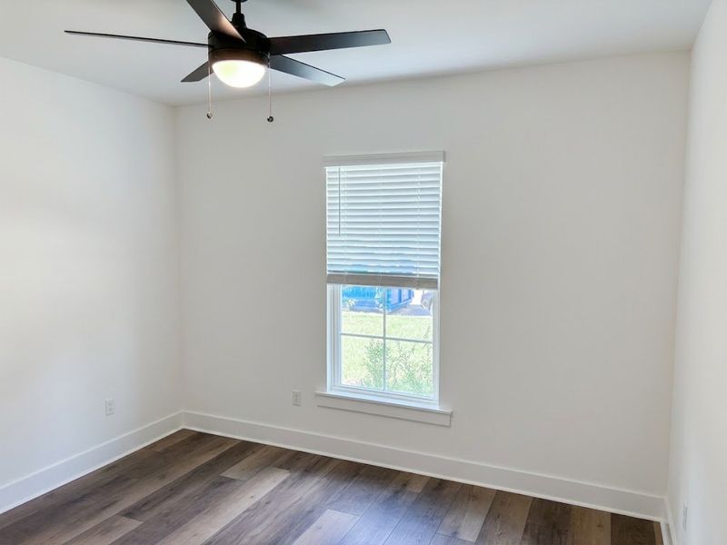 Spacious, unfurnished interior of a new home in Houston Place, Crestview (Image 14).