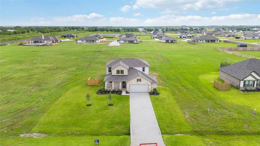 Image 36 of a home in Blue Jay's Landing.