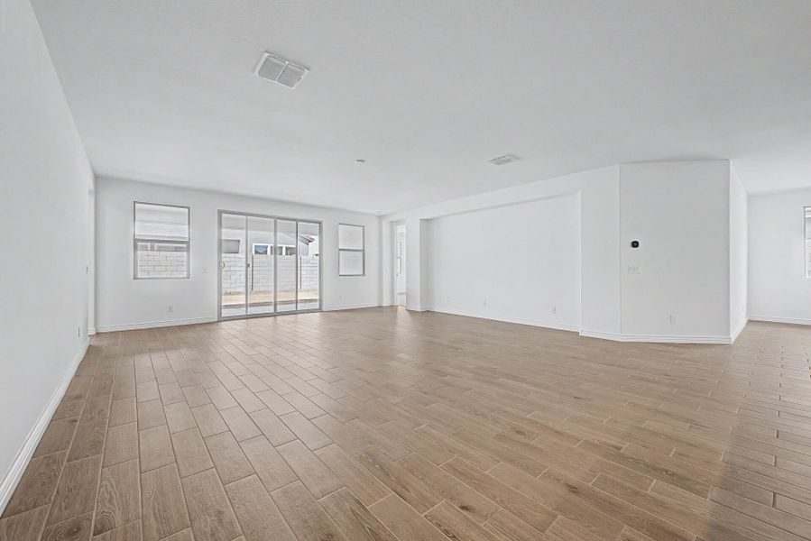 Spacious, unfurnished interior of a new home in Miravida, Surprise (Image 11). Spacious, unfurnished interior of a new home in Miravida, Surprise (Image 11).