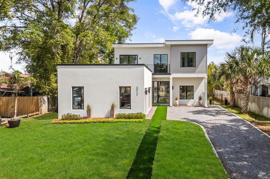 Exterior details and patio area of a home in , Winter Park (Image 35).
