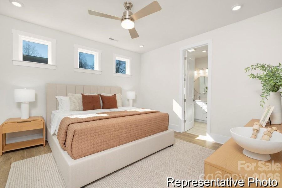 Furnished interior view inside a new home in Beaver Creek, Statesville (Image 13).