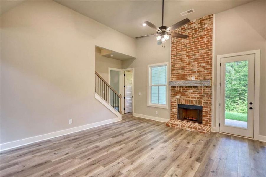 Spacious, unfurnished interior of a new home in , Monticello (Image 51).