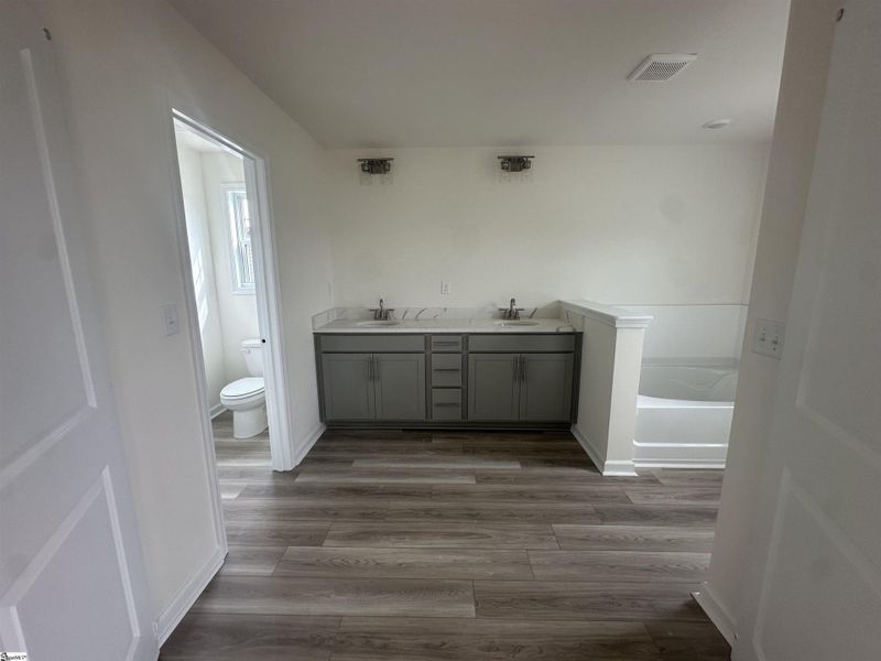 Image 38 of a home in Shiloh Trail. Image 38 of a home in Shiloh Trail.