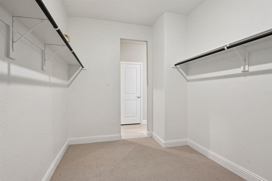 Spacious, unfurnished interior of a new home in Lakehaven - Signature Series, Farmersville (Image 25).
