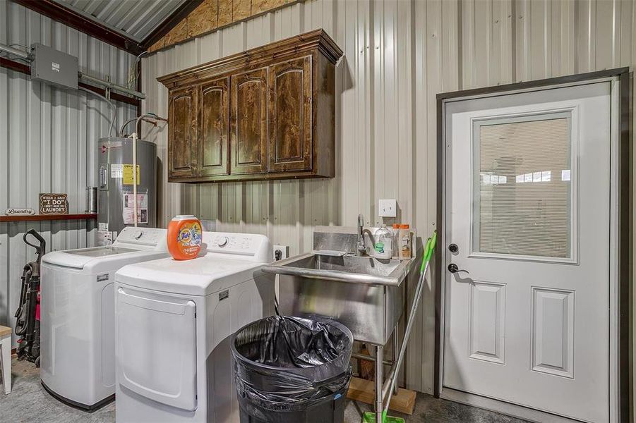 Furnished interior view inside a new home in , Perrin (Image 15).