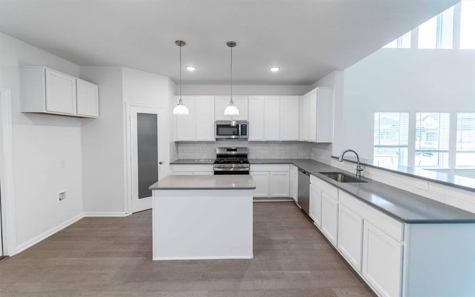 Furnished interior view inside a new home in Sagebrook, Lantana (Image 2).