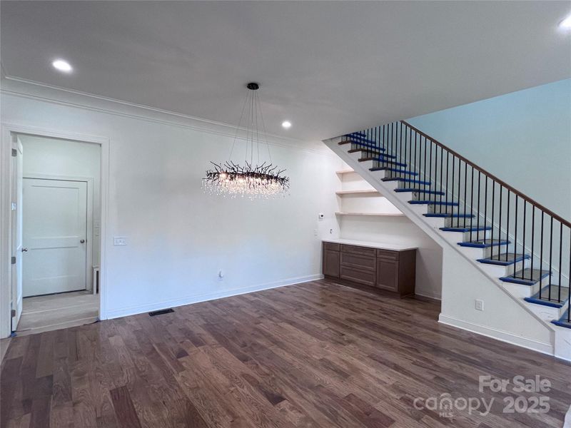 Dining/Scullery/Bar/ Stairs Dining/Scullery/Bar/ Stairs