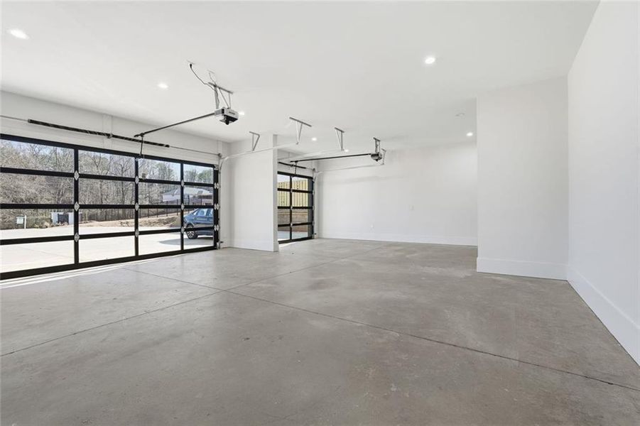 Spacious, unfurnished interior of a new home in , Lawrenceville (Image 60). Spacious, unfurnished interior of a new home in , Lawrenceville (Image 60).