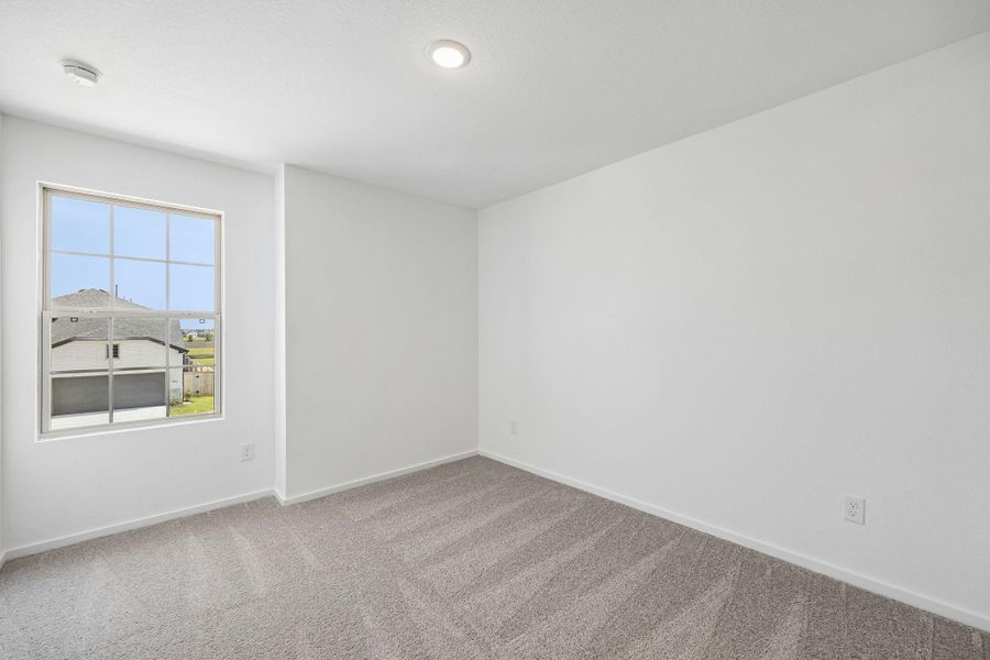 Spacious, unfurnished interior of a new home in River Ranch, Dayton (Image 26).