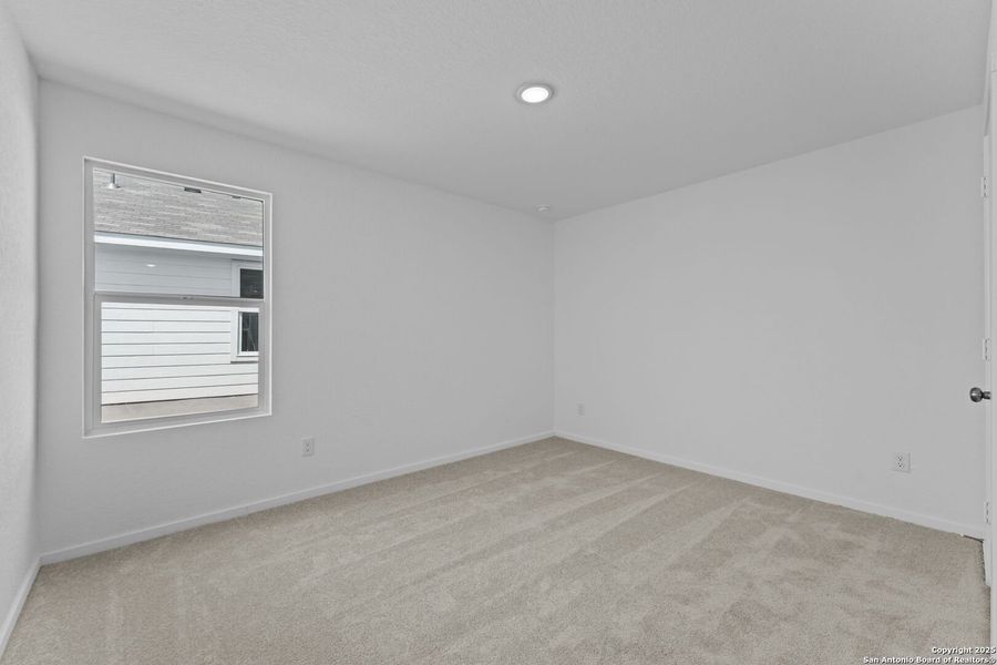 Spacious, unfurnished interior of a new home in Lodi Grove, Floresville (Image 18). Spacious, unfurnished interior of a new home in Lodi Grove, Floresville (Image 18).