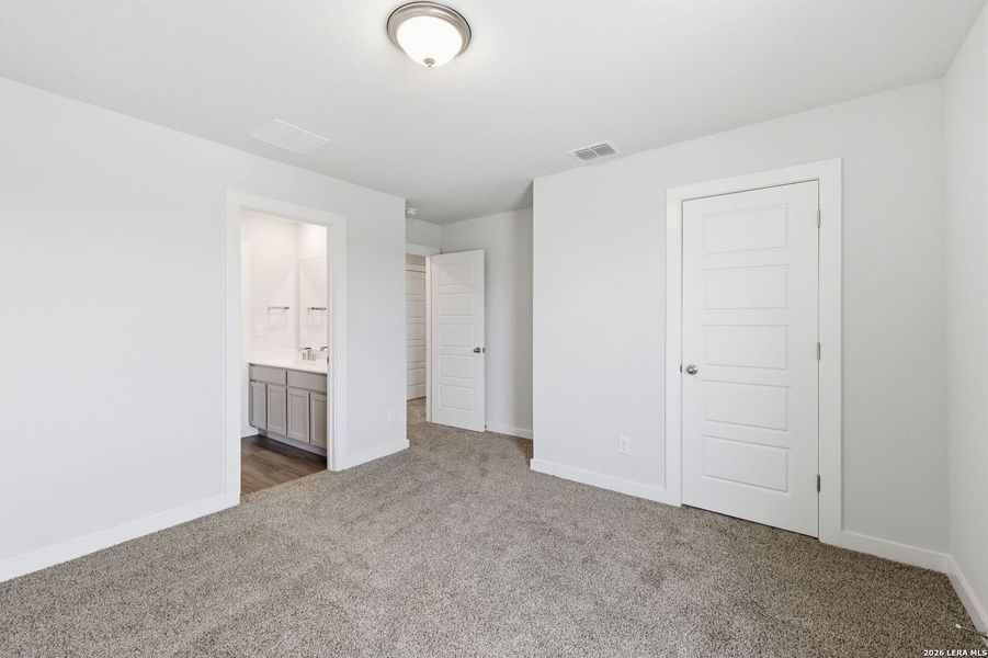 Spacious, unfurnished interior of a new home in , San Antonio (Image 29). Spacious, unfurnished interior of a new home in , San Antonio (Image 29).