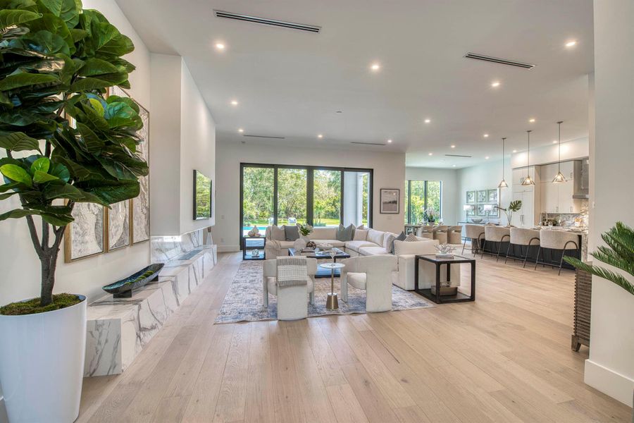Furnished interior view inside a new home in , Palm Beach Gardens (Image 15).