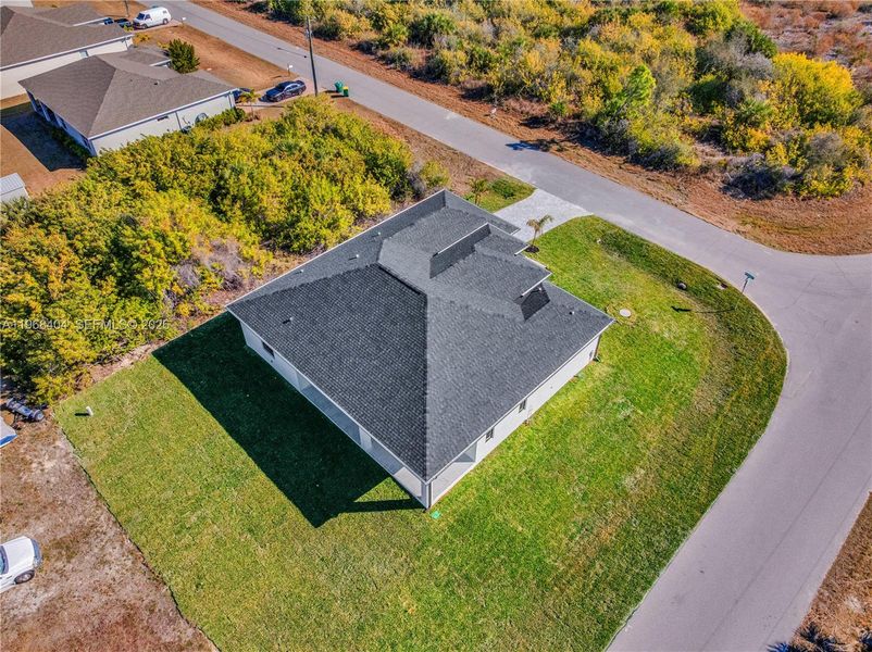 Image 52 of a home in .