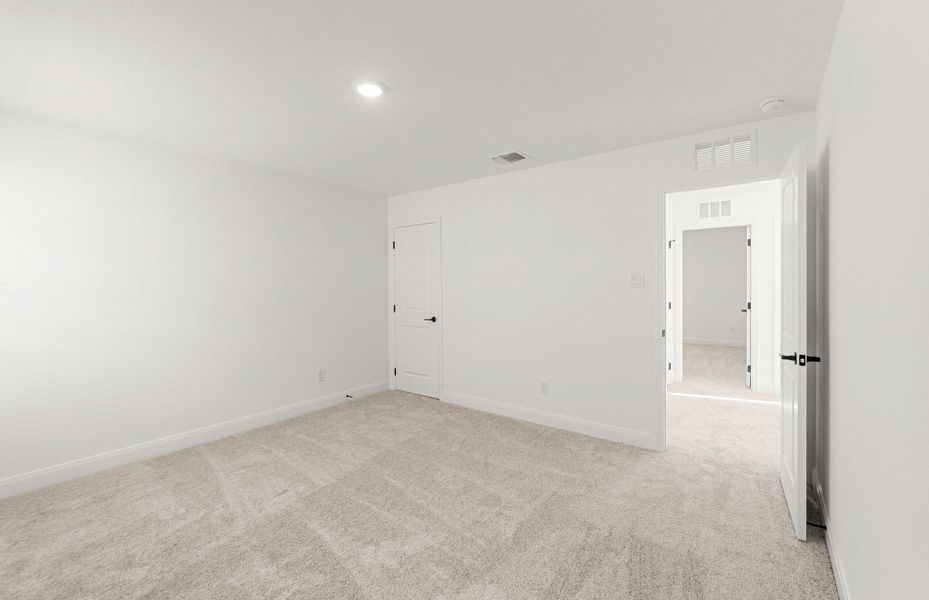 Spacious, unfurnished interior of a new home in Patterson Ranch, Georgetown (Image 38).