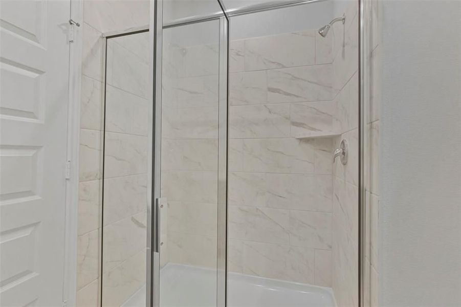 Image 47 of a home in Lakes at Black Oak.