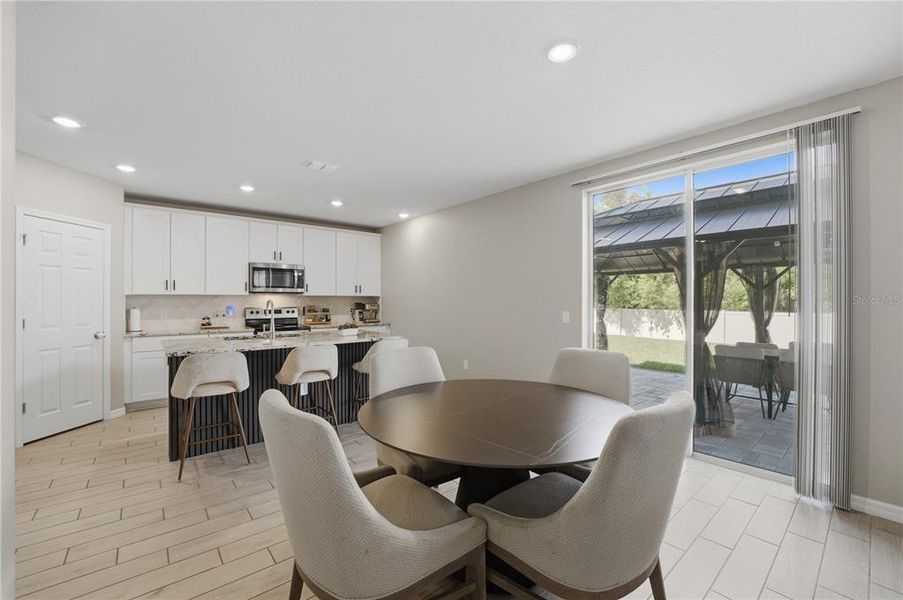 Furnished interior view inside a new home in , Davenport (Image 12).