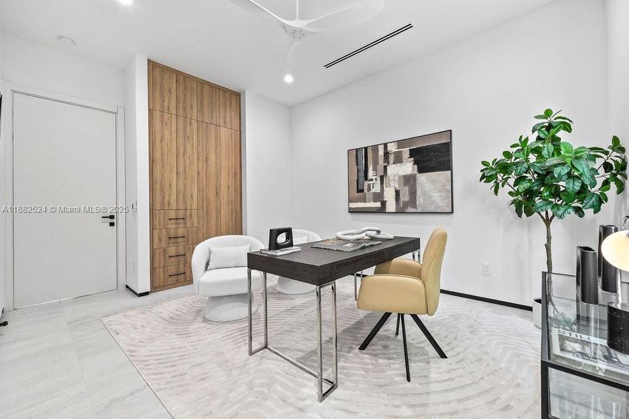 Furnished interior view inside a new home in , Fort Lauderdale (Image 25).