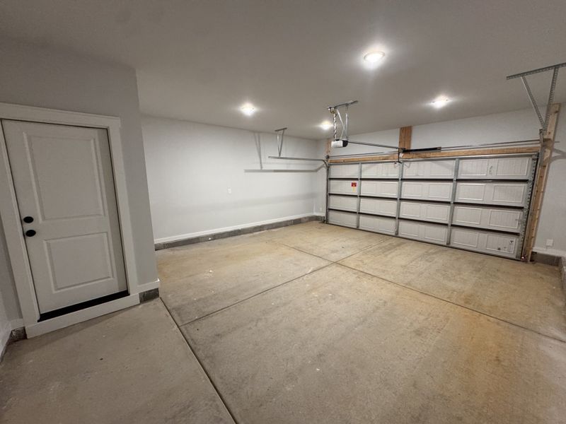 Spacious, unfurnished interior of a new home in The Greens at Legacy Townhomes, Springfield (Image 20).