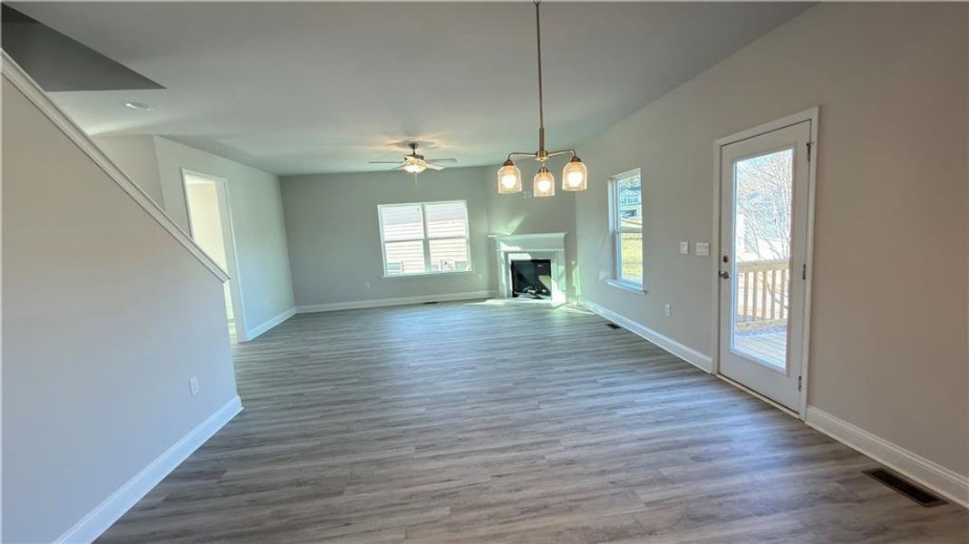 Spacious, unfurnished interior of a new home in Habersham Meadows, Demorest (Image 12).