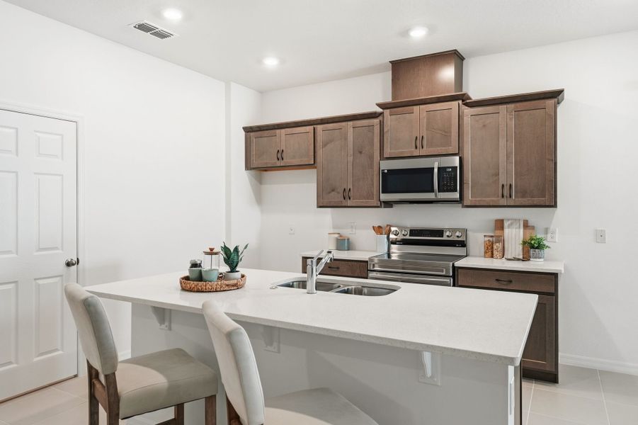 Furnished interior view inside a new home in Marion Ridge, Haines City (Image 6).