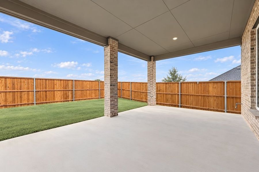 Exterior details and patio area of a home in South Oak, Lakewood Village (Image 3).