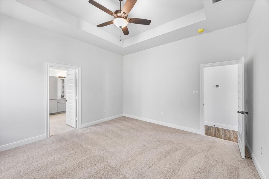 Spacious, unfurnished interior of a new home in Encino Estates, Dayton (Image 21). Spacious, unfurnished interior of a new home in Encino Estates, Dayton (Image 21).