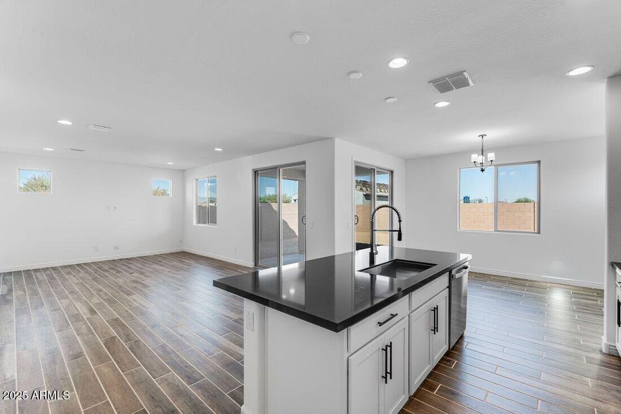 hj-az-phoenix-allen-ranches-discovery-we