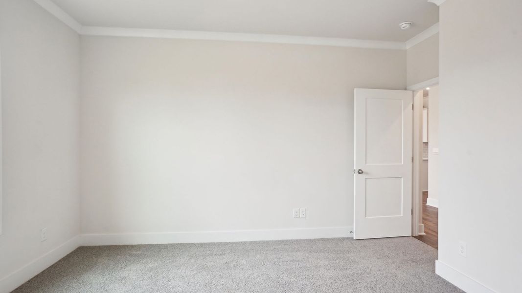 Spacious, unfurnished interior of a new home in Westport, York (Image 14).