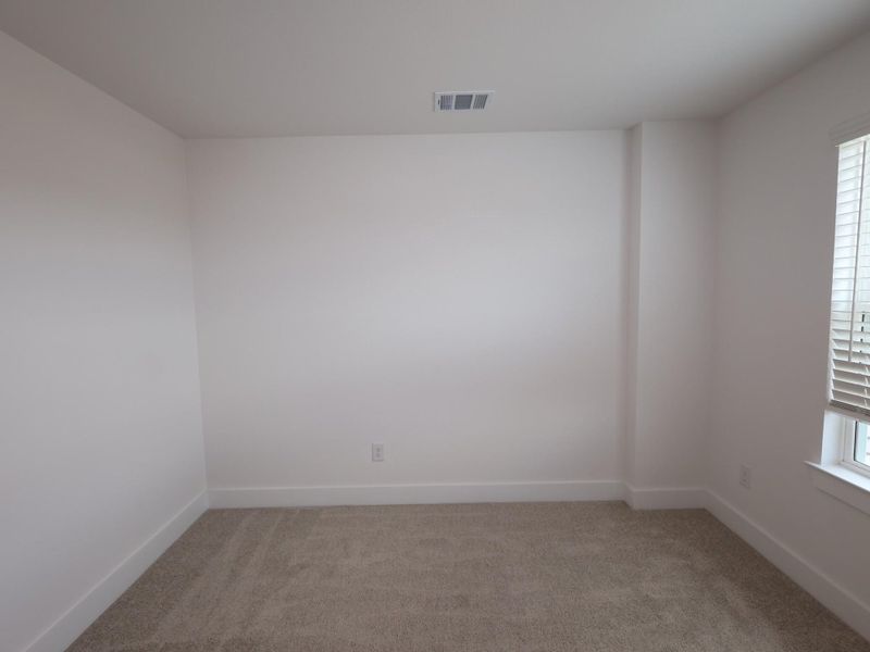 Spacious, unfurnished interior of a new home in Summerview, Fulshear (Image 14). Spacious, unfurnished interior of a new home in Summerview, Fulshear (Image 14).