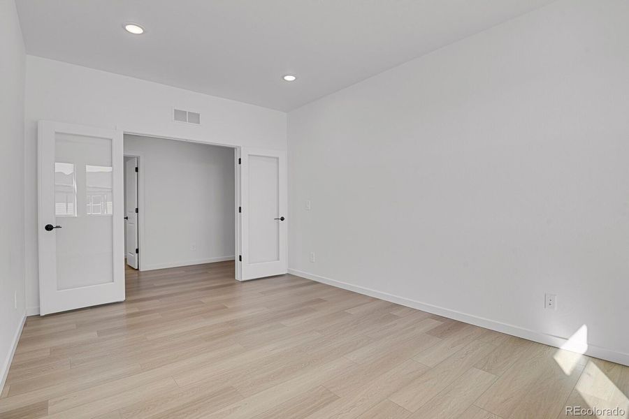 Den/office on main level