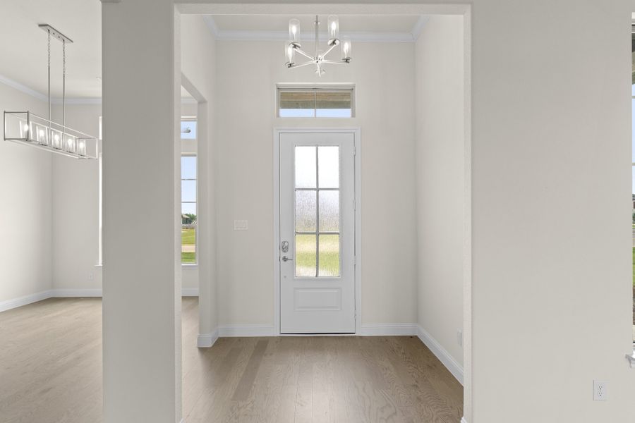 Representative unfurnished interior of a home built from the Wildwood SE by Sandlin Homes in Settler's Glen, New Fairview (Image 16).