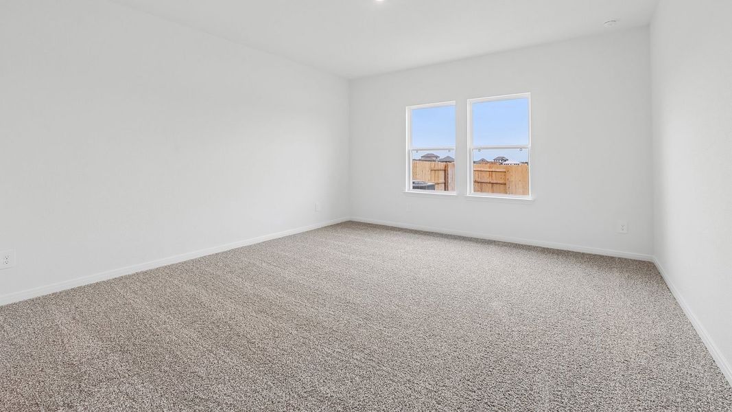 Spacious, unfurnished interior of a new home in Briarwood, Elgin (Image 24).