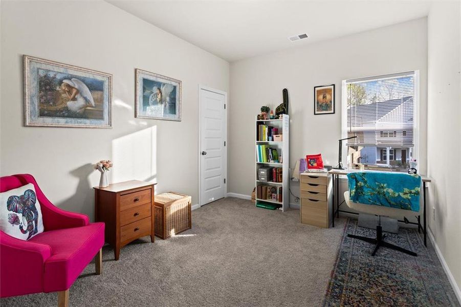 Furnished interior view inside a new home in Garrett Preserve, Hiram (Image 48).