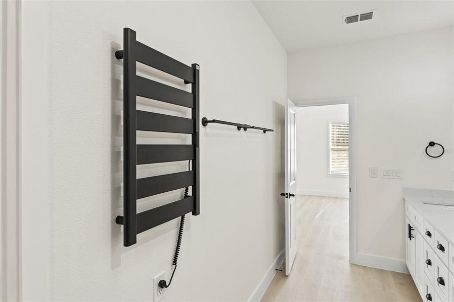 Furnished interior view inside a new home in , Weeki Wachee (Image 18).