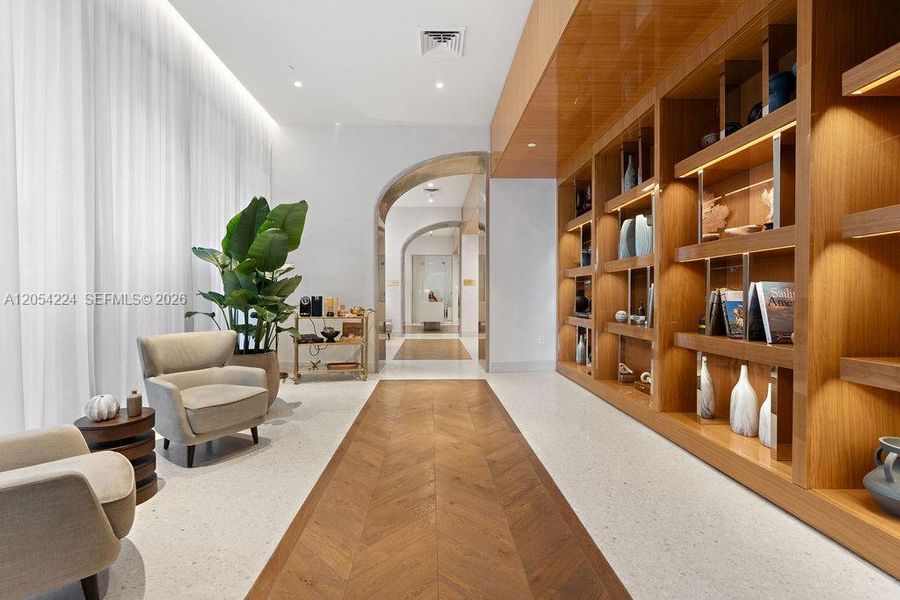 Furnished interior view inside a new home in Mr. C Residences, Miami (Image 15). Furnished interior view inside a new home in Mr. C Residences, Miami (Image 15).