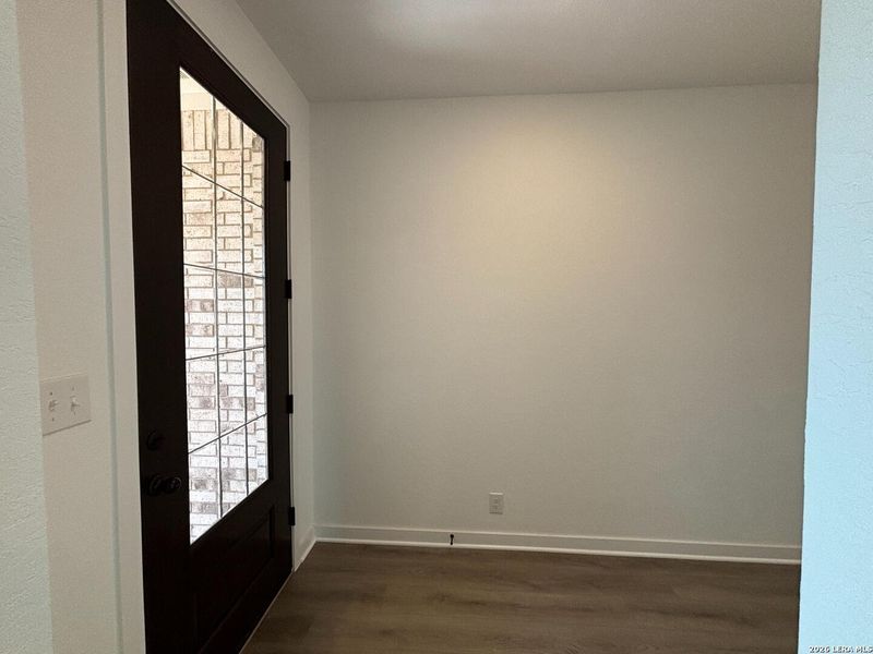Spacious, unfurnished interior of a new home in Saddlebrook Ranch, Schertz (Image 30). Spacious, unfurnished interior of a new home in Saddlebrook Ranch, Schertz (Image 30).