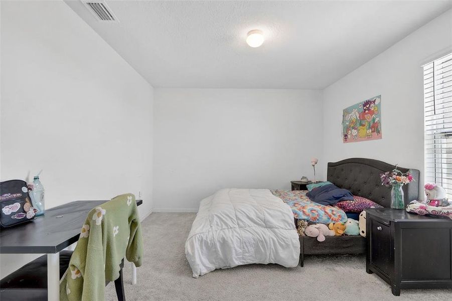 Furnished interior view inside a new home in The Reserve at Lake Ridge, Minneola (Image 14).