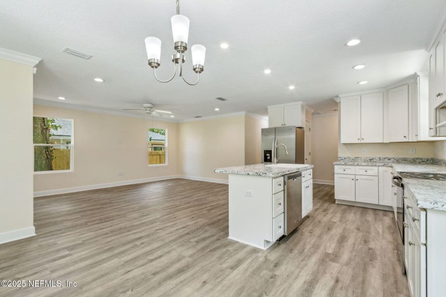 Image 28 of a home in .