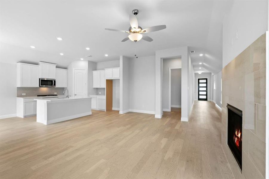 DAL_Cambridge Crossing_Aubrey_2720 Holland Court (14) DAL_Cambridge Crossing_Aubrey_2720 Holland Court (14)