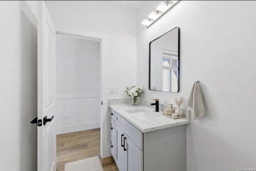 Furnished interior view inside a new home in , Bandera (Image 9).