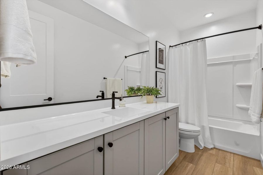 25-web-or-mls-KLR Br (66)