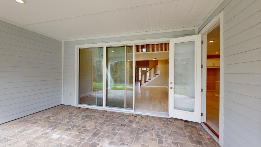Representative exterior details of a home built from the Barbuda by Taylor Morrison in Headwaters at Lofton Creek, Yulee (Image 3).