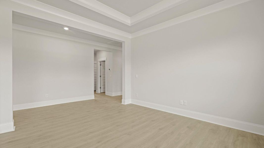 Spacious, unfurnished interior of a new home in Berkeley Bay, Ridgeville (Image 49).
