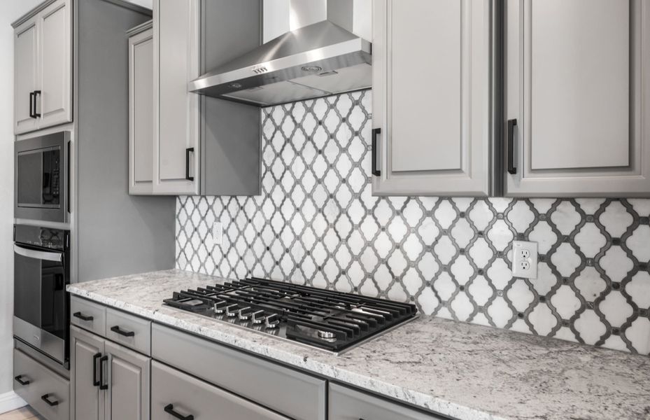 Image 24 of a home in Sun City Anthem at Merrill Ranch.