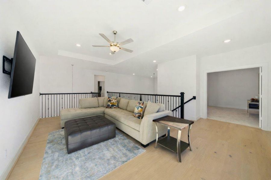 Furnished interior view inside a new home in Sienna, Missouri City (Image 28).