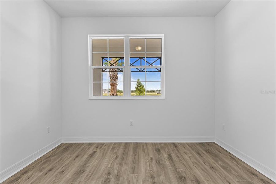 Spacious, unfurnished interior of a new home in The Reserve at Victoria, Deland (Image 20).