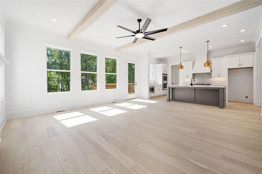 Spacious, unfurnished interior of a new home in , Marietta (Image 18).