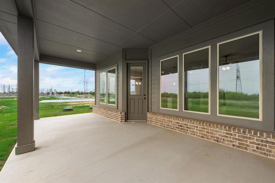 Spacious, unfurnished interior of a new home in Parker Heights, Valley View (Image 17).